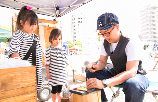 新開地マルシェ